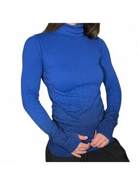 Athleta Blue Gradient Workout Turtleneck Long Dleeve